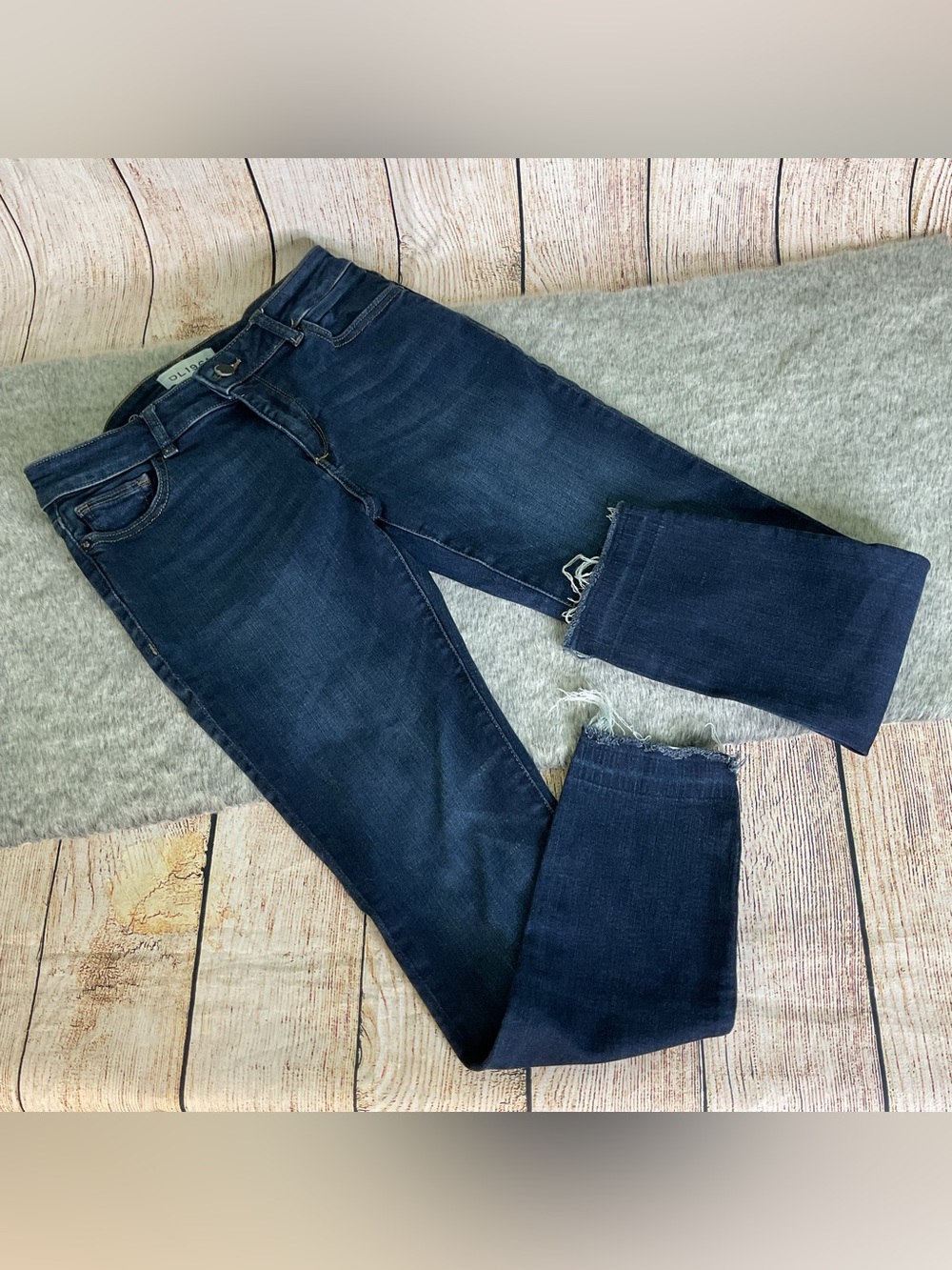 DL1961 Margaux Instasculp Ankle Skinny Jeans Size 26